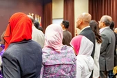 Immigrants Approved for Citizenship ‘Plucked Out’ of Line Moments Before Pledging Allegiance: Report